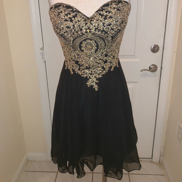 Strapless Black and gold prom/ cocktail dress - Picture 2 of 2